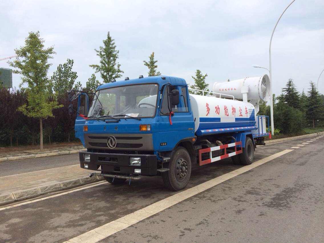 東風153霧炮車 東風153霧炮車