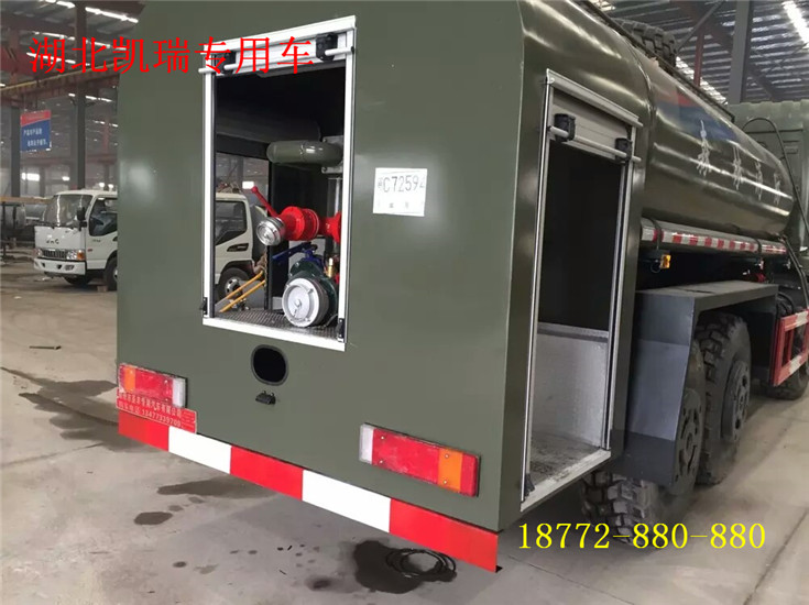 東風(fēng)新款六驅(qū)越野消防車(chē)水泵倉(cāng) 東風(fēng)新款六驅(qū)越野消防車(chē)水泵倉(cāng)