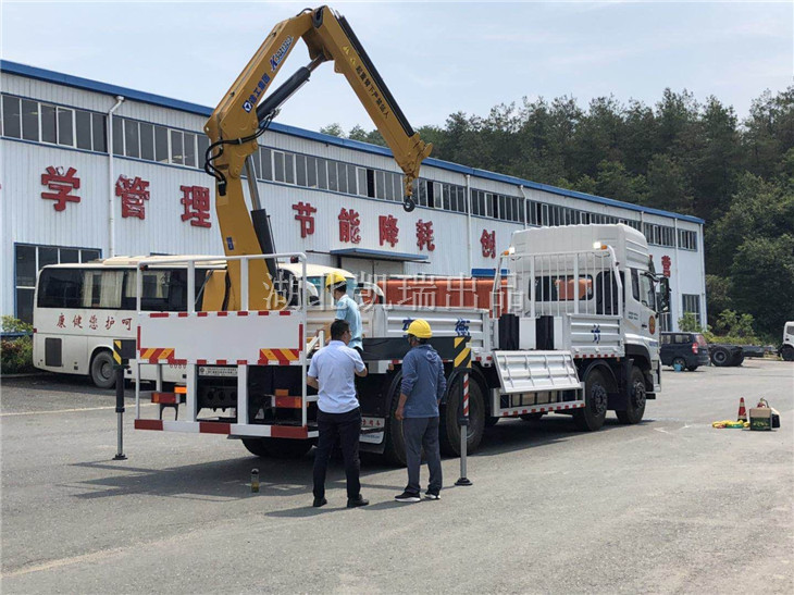 對(duì)計(jì)量檢衡車性能進(jìn)行實(shí)際檢驗(yàn) 對(duì)計(jì)量檢衡車性能進(jìn)行實(shí)際檢驗(yàn)