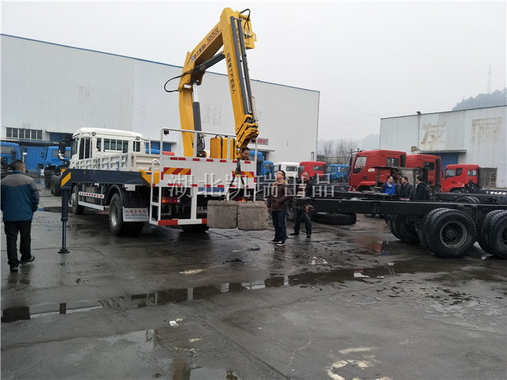 �F����յ��ۣ����������D