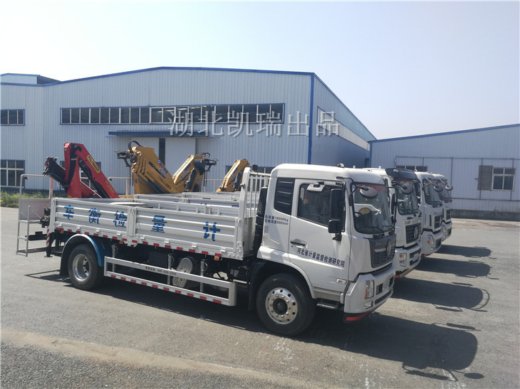 ���_(t��i)�R˹�\(ch��ng)��Ӌ(j��)���z��܇