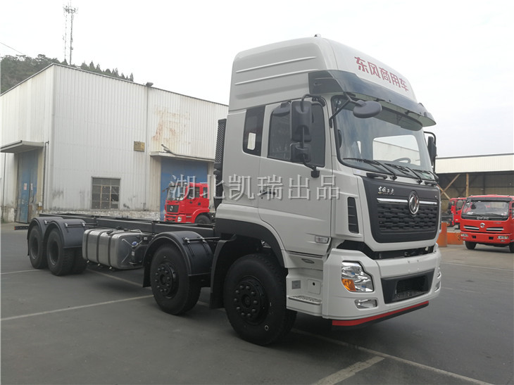 東風(fēng)天龍檢衡車底盤安裝效果 東風(fēng)天龍檢衡車底盤安裝效果