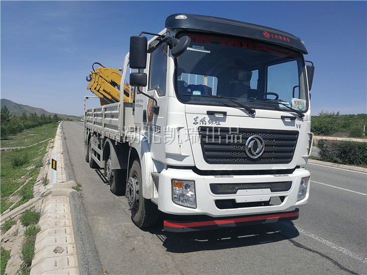 高原上的檢衡車近照 高原上的檢衡車近照