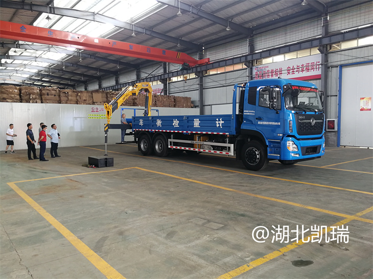 �yԇ�z��܇���۵��b���a����